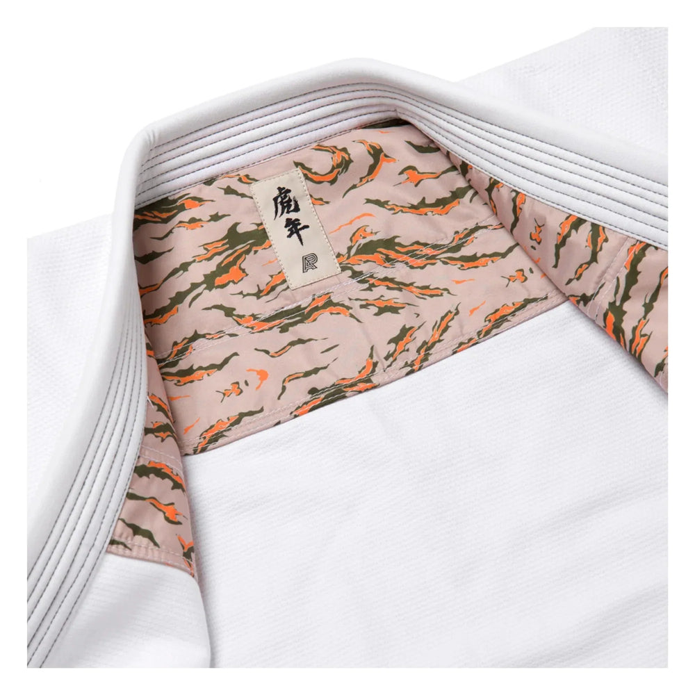 Albino & Preto Batch 110 Year of the Tiger White BJJ Gi product image 8