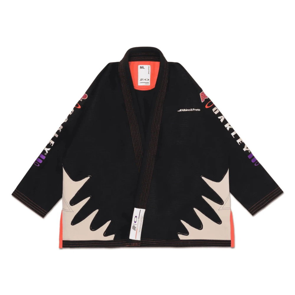 Albino & Preto x Oakley BJJ Gi 1